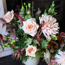 Load image into Gallery viewer, Flower Arranging Workshop- Spring edition!